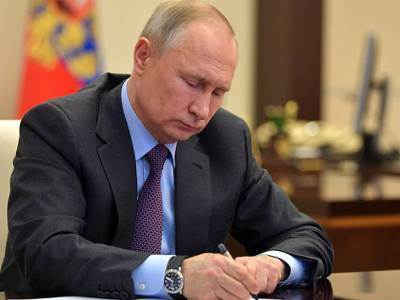 Путин назначил своего представителя при рассмотрении вопроса о продлении СНВ-3