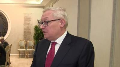 Рябков сообщил о продлении договора СНВ-3 на условиях России