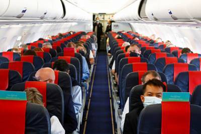 Стюардесса призналась в сокрытии от пассажиров правды о гигиене на борту