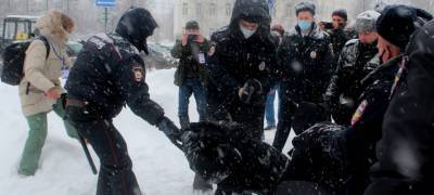 Союз журналистов Карелии: полицейские мешали прессе работать на акции протеста в поддержку Навального