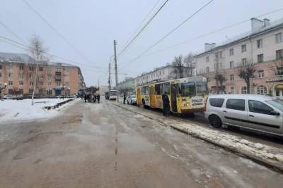 На Первомайском проспекте троллейбус сбил 82-летнюю женщину