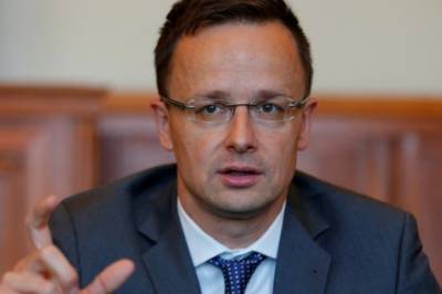 Посольство Венгрии накануне визита Сийярто в Киев получило письмо с угрозами
