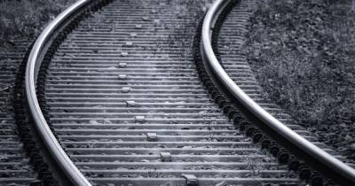 На Прикарпатье 15-летний парень попал под поезд