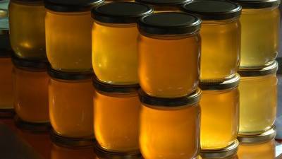 В Уфе «продавщица» мёда ограбила 78-летнюю пенсионерку