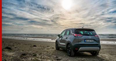 Opel анонсировала старт продаж обновленного кроссовера Crossland в России