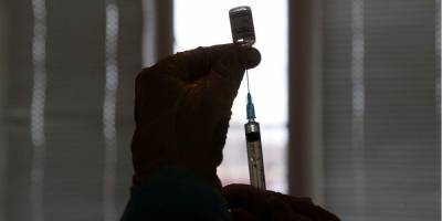 Украина не получит широкого доступа к вакцине от коронавируса до 2023 года — исследование