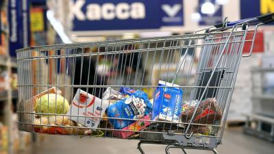 Песков: Путин следит за выполнением поручения по контролю цен на продукты