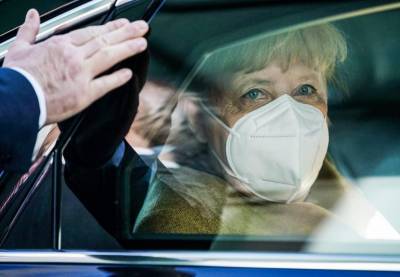Меркель запомнится как канцлер, проваливший вакцинацию? Можно ли это исправить?