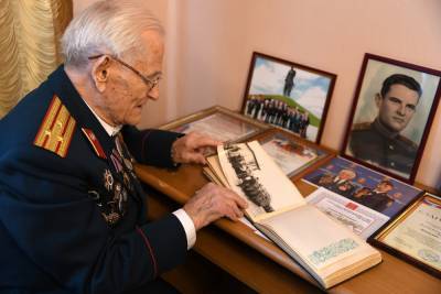 В Твери участника Великой Отечественной войны губернатор наградил орденом Почета