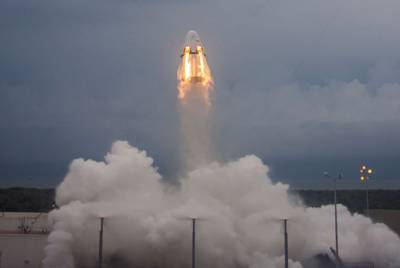 SpaceX Илона Маска впервые доставит на МКС частный экипаж космических туристов