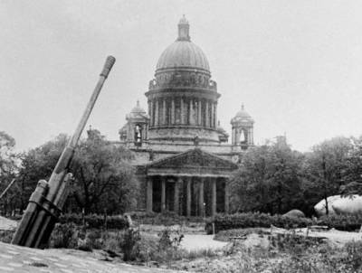 Россия помнит и чтит жителей и защитников блокадного Ленинграда
