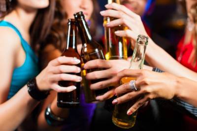 Как употреблять алкоголь без вреда для фигуры: рекомендации нутрициолога