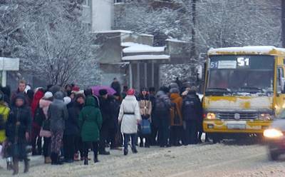 "14 гривен - обоснованно": львовские перевозчики потребовали поднять цену проезда, что решили в горсовете