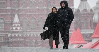 Москвичей предупредили о снегопаде до вечера четверга