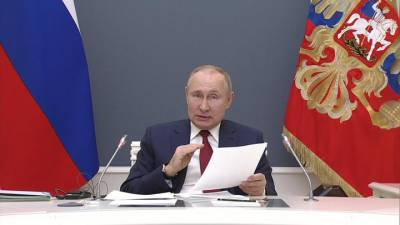 Президент РФ предупредил Давос о непредсказуемости финансовых пузырей