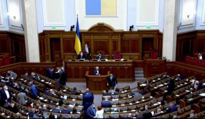 Рада одобрила закон для защиты украинцев от коллекторов: что нужно знать