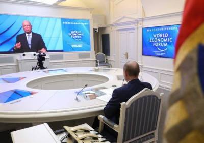 Путин назвал преодоление бедности в РФ самым главным направлением работы