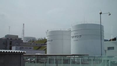 Зону с высоким радиационным фоном обнаружили на АЭС "Фукусима-1"