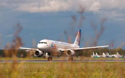 Украина обратилась в Интерпол для розыска летавших в Крым самолетов