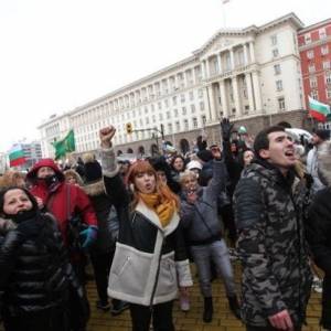 Работники общепитов в Болгарии протестуют против локдауна