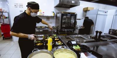 Ресторанный бизнес в Москве восстановился на 74%