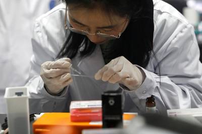 В Китае начали брать анальные мазки на коронавирус