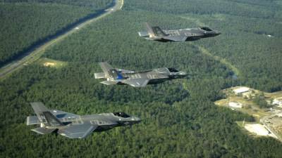 Истребитель F-35 стал разочарованием для экс-министра обороны США