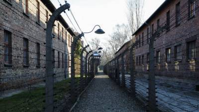 Байден: правду о Холокосте забывать нельзя