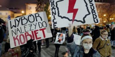 В Польше решили ввести почти полный запрет на аборты, несмотря на общенациональные протесты