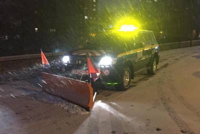 Из-за непогоды и снегопадов в Украине водителей просят не пользоваться машинами