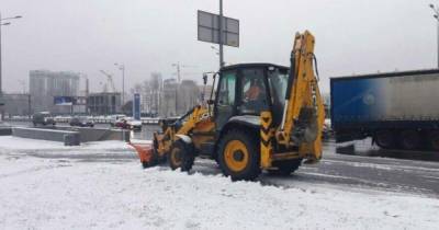 В Киеве с 28 января из-за непогоды ограничат въезд грузовиков