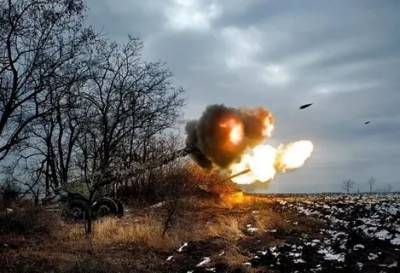 Украинские каратели открыли огонь по югу ДНР