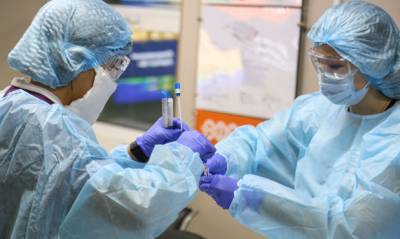 Турецкие ученые сообщили о создании спрея, который убивает коронавирус «за минуту»