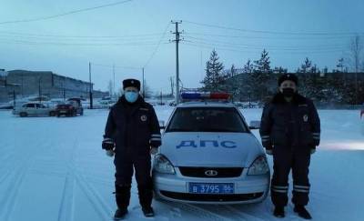 В Югре спасли жизнь мужчине, которому стало плохо во время работы на месторождении