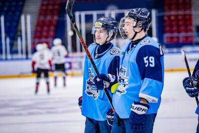 «Прикольные эмоции»: защитник «Сибирских Снайперов» рассказал про первый гол в МХЛ