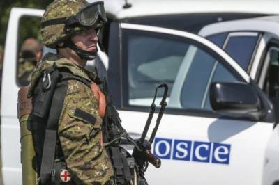 ОБСЕ за сутки зафиксировала 122 нарушения "режима тишины" на Донбассе