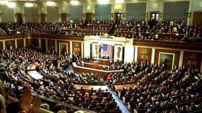 Республиканцы в Конгрессе США раскритиковали Байдена за продление ДСНВ