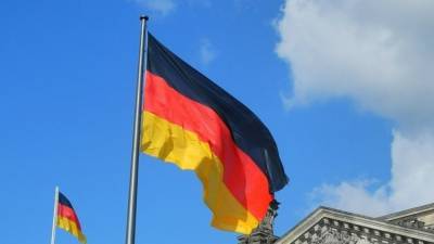 Германия озвучила размер замороженных из-за санкций активов граждан РФ