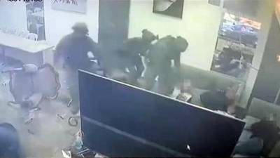 Видео: захват кафе на севере Израиля, полиция по ошибке штурмовала не то здание