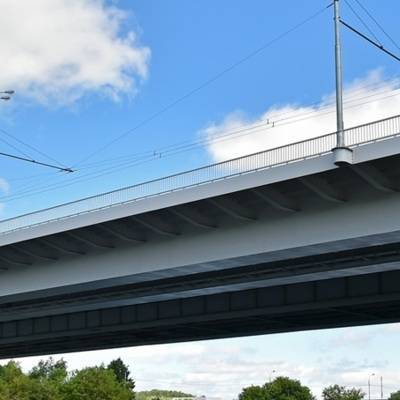 Десять новых мостов построят в столице за четыре года