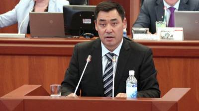 Садыр Жапаров - Адахан Мадумаров - Избранный президент Киргизии официально вступил в должность - polit.info - Киргизия