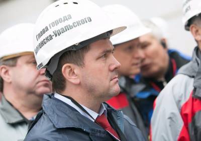 Прекращены полномочия главы Каменска-Уральского Алексея Шмыкова. Он станет замгубернатора