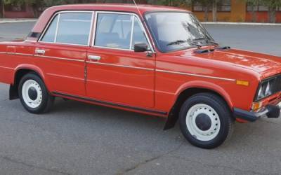 Сети продают безупречный ВАЗ-2106 1995 года без пробега и в заводских пленках по цене новенького BMW - akcenty.com.ua