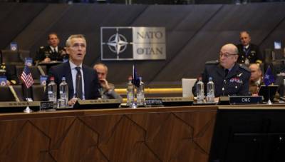 Из-за агрессии России: Столтенберг призвал НАТО увеличивать расходы на оборону