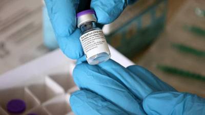 Минздрав ФРГ предрек дефицит вакцин от COVID-19 до апреля
