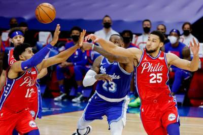 НБА: Филадельфия "перестреляла" Лейкерс, Детройт с Михайлюком уступил Кливленду