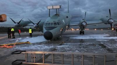 На Камчатке самолеты Ил-38 вычислили "вражескую" субмарину
