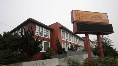 Сан-Франциско переименует 44 школы