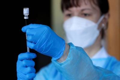 В Чехии вакцинацию от COVID-19 могут приостановить из-за нехватки доз