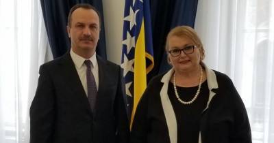Посол Украины встретился с генпрокурором и главой МИД Боснии из-за иконы, которую дарили Лаврову